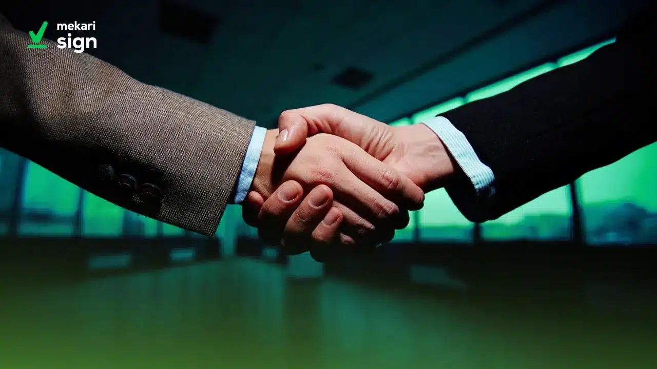 Merger adalah penggabungan dua perusahaan menjadi satu entitas bisnis yang lebih besar